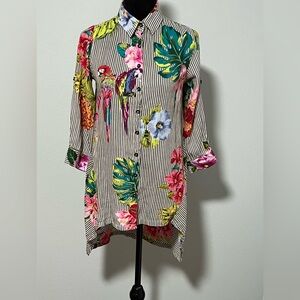 PARSLEY & SAGE 3/4 Sleeve Floral Print Striped High-Low Button Down Silky Top- S